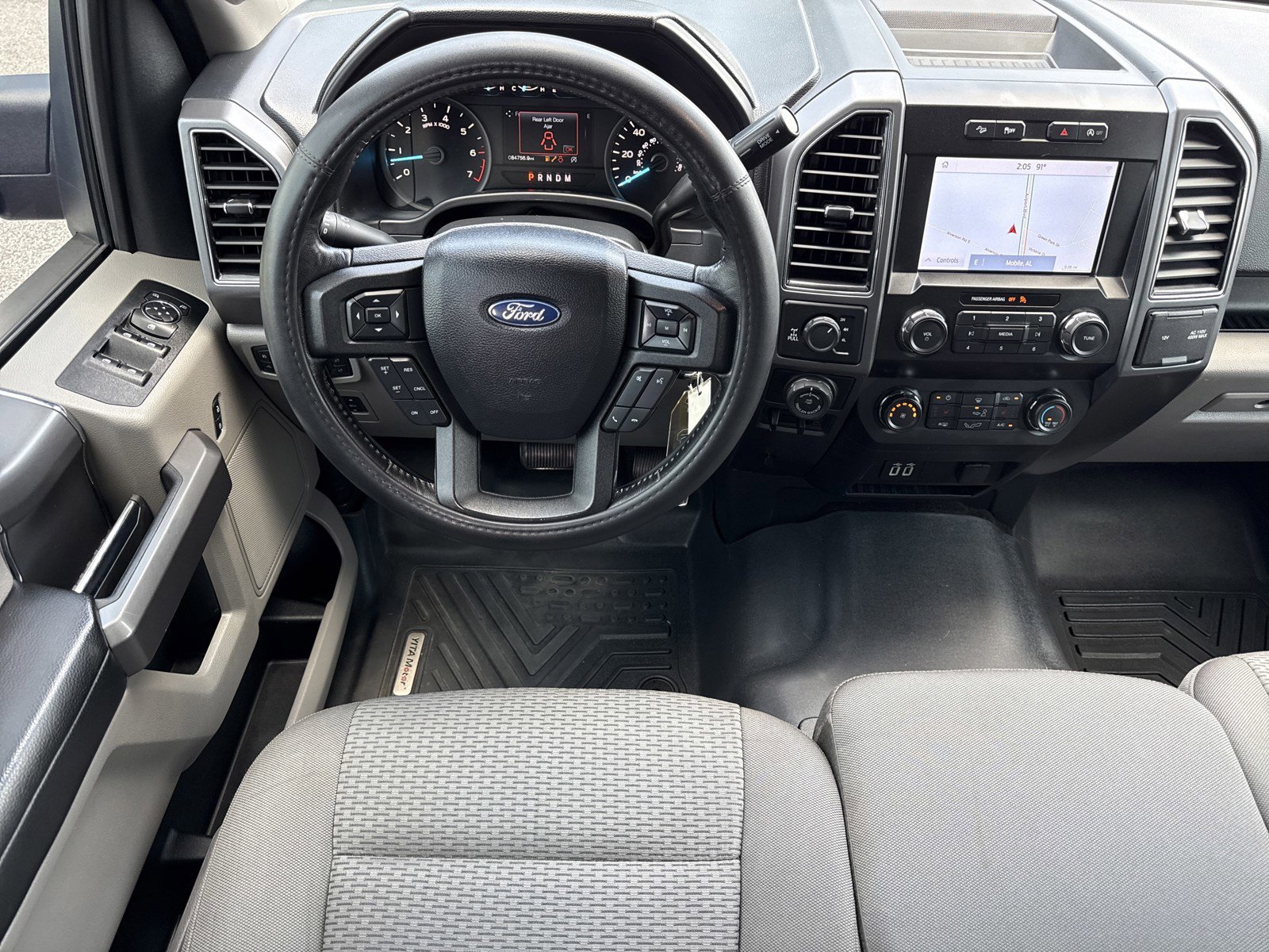 Used 2019 Ford F150 XLT w/ Equipment Group 302A Luxury AWD/4WD image 15