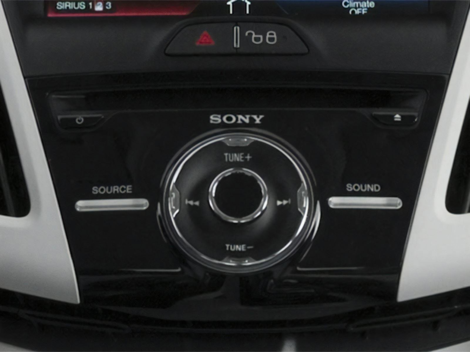Used 2014 Ford Focus SE FWD image 7