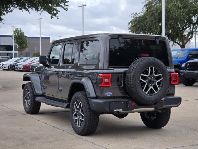 New 2027 Jeep Wrangler Unlimited Sahara AWD/4WD image 4
