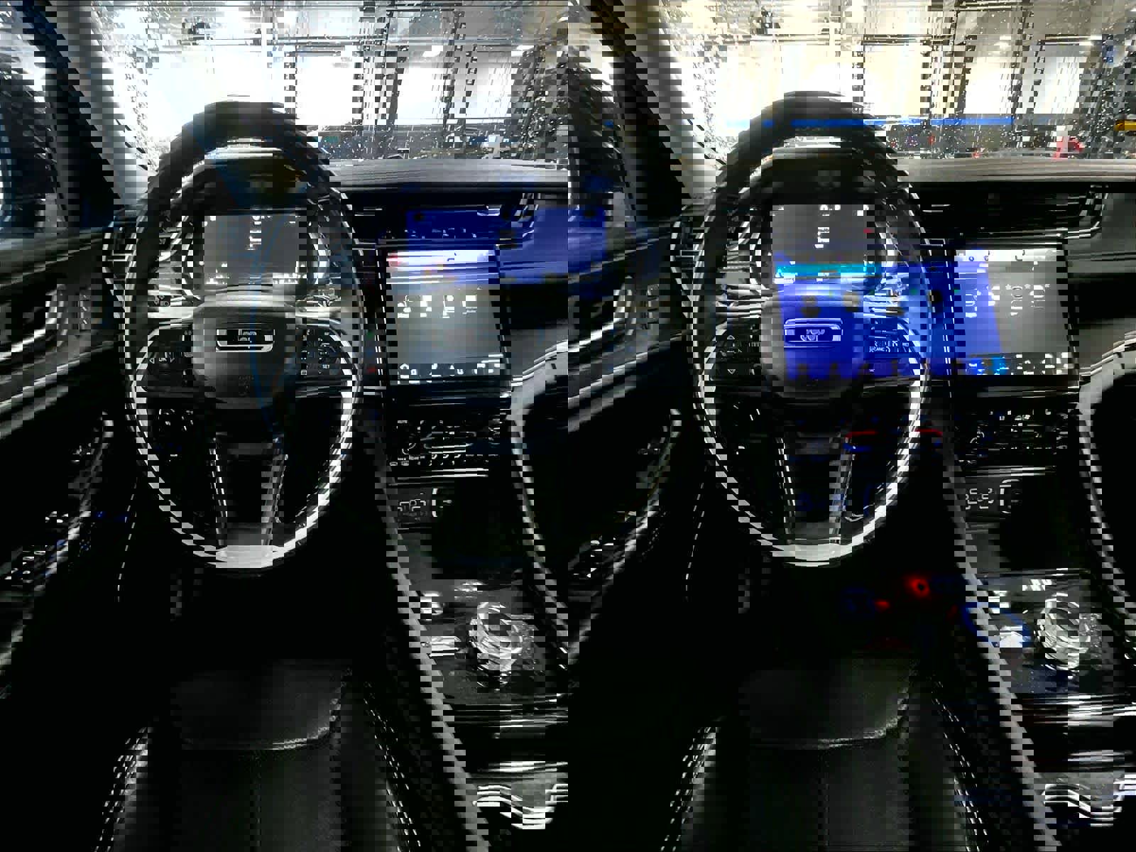 Used 2021 Jeep Grand Cherokee L Limited w/ Luxury Tech Group II AWD/4WD image 18