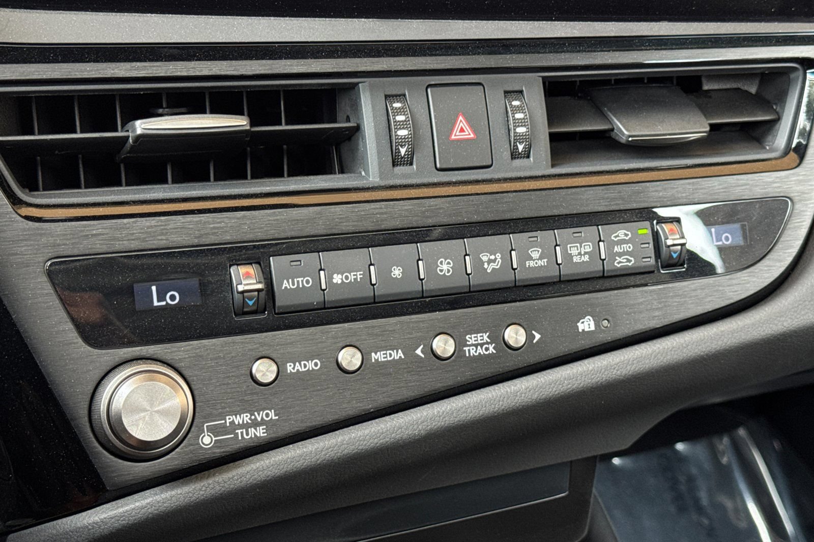 Certified 2025 Lexus ES 350 w/ Accessory Package (Z1) FWD image 23