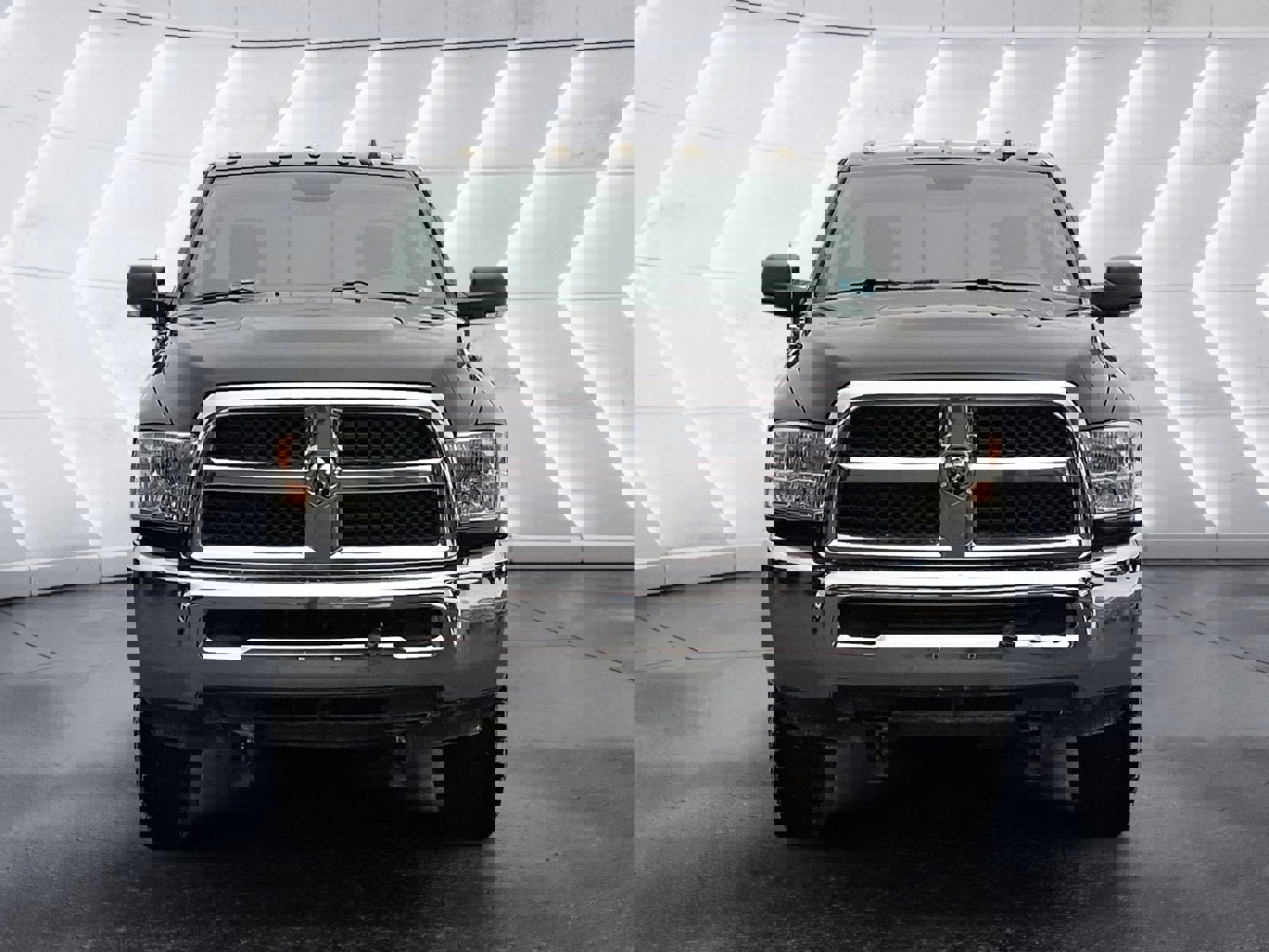 Used 2017 RAM 2500 SLT w/ Luxury Group image 9