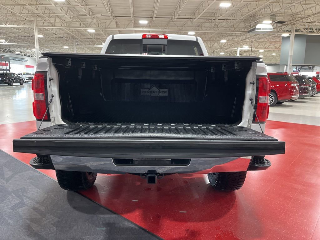 Used 2018 GMC Sierra 1500 SLE w/ SLE Fleet Convenience Package image 12