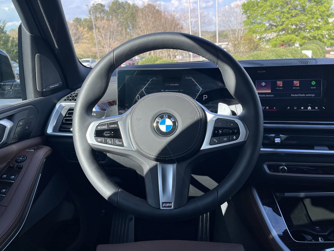 Certified 2025 BMW X5 sDrive40i w/ M Sport Package image 21
