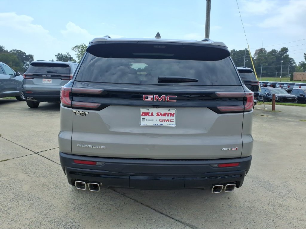 New 2026 GMC Acadia AT4 w/ LPO, Floor Liner Package AWD/4WD image 6