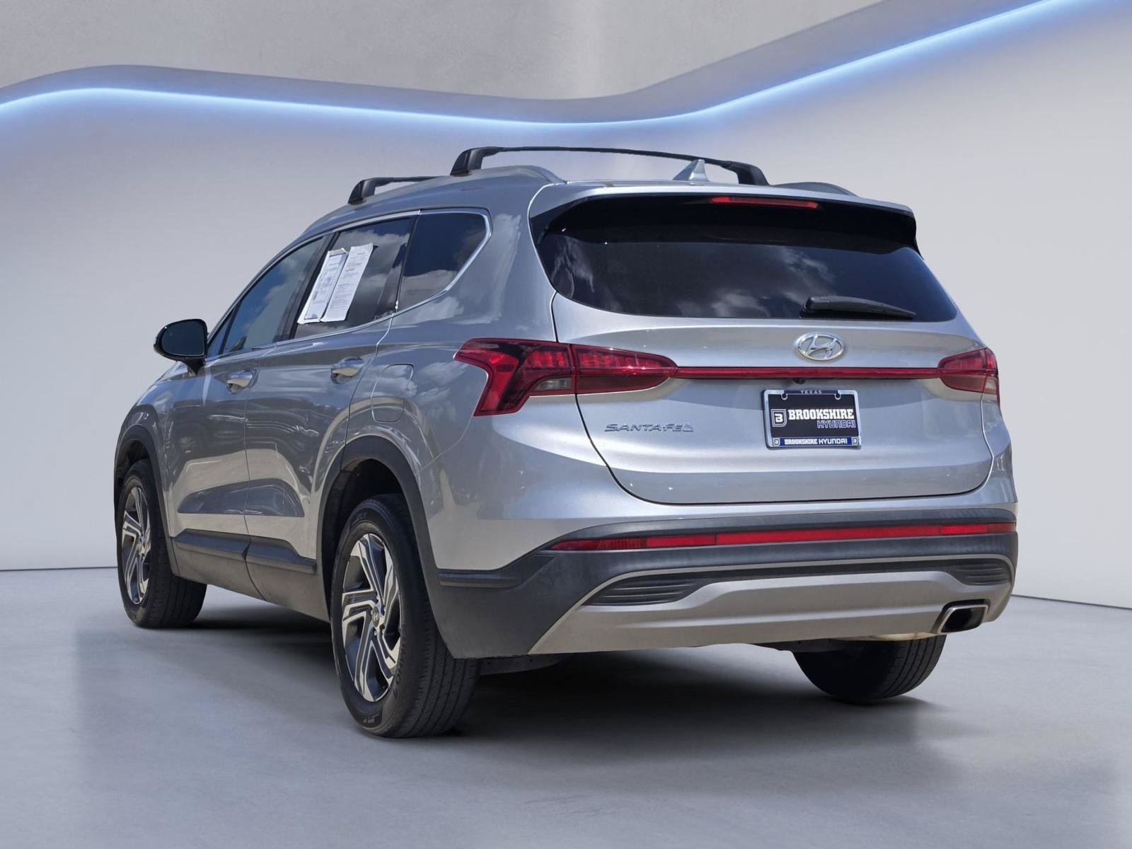 Used 2023 Hyundai Santa Fe SEL FWD image 8