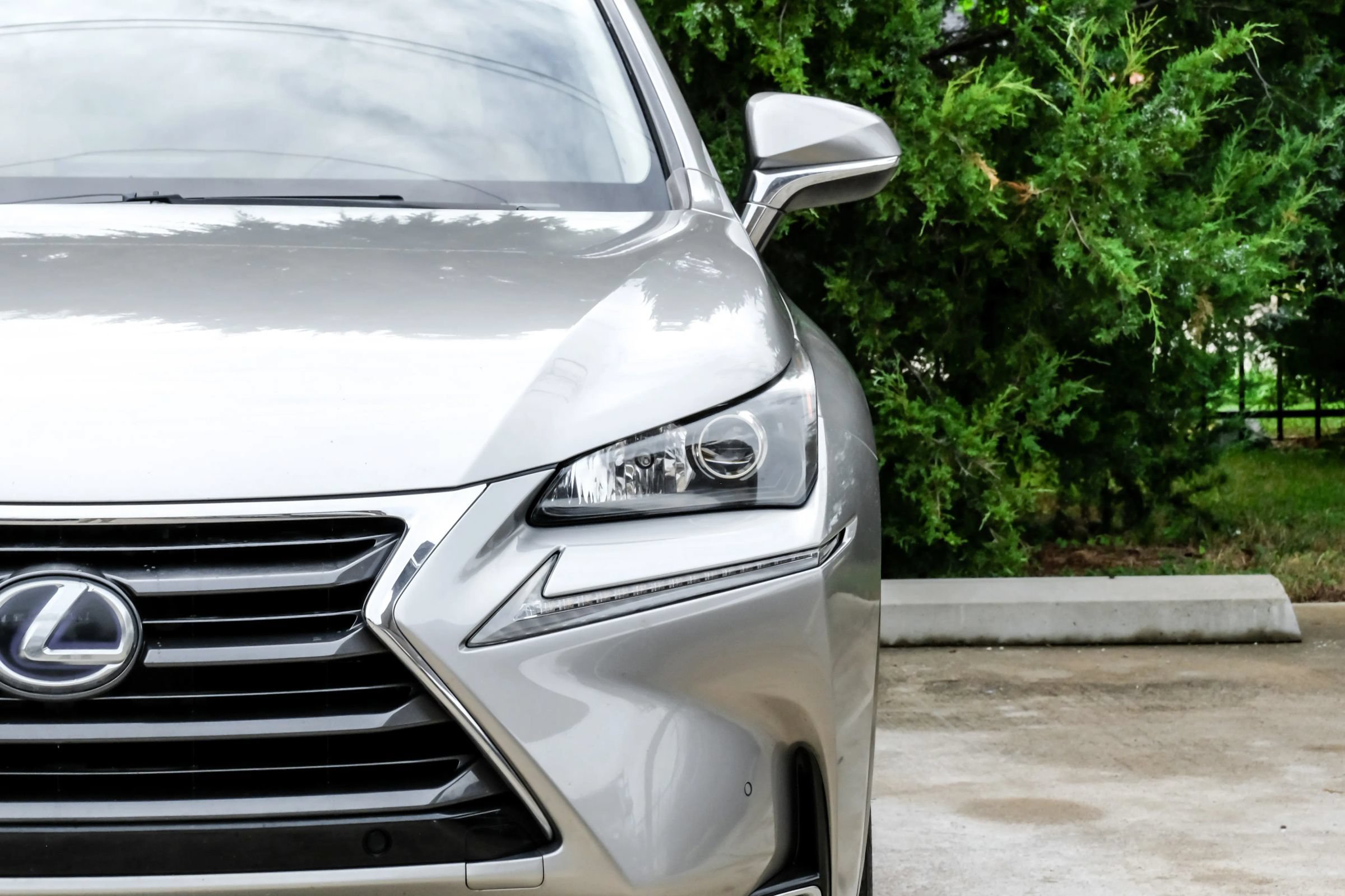 Used 2016 Lexus NX 300h FWD w/ Luxury Package image 53