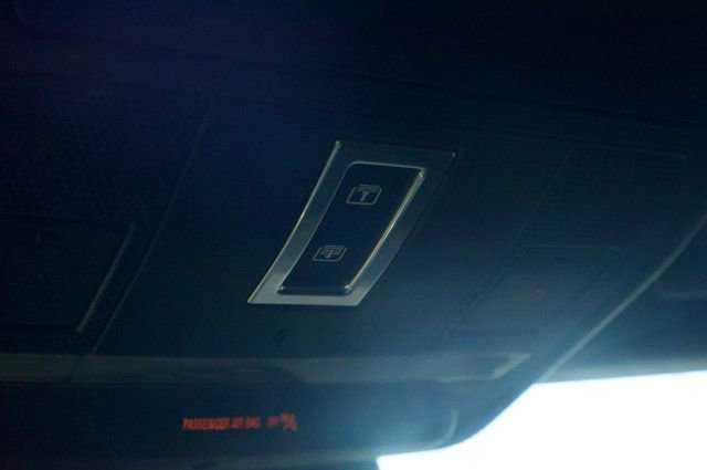 Used 2018 Jaguar E-PACE R-Dynamic S AWD/4WD image 44