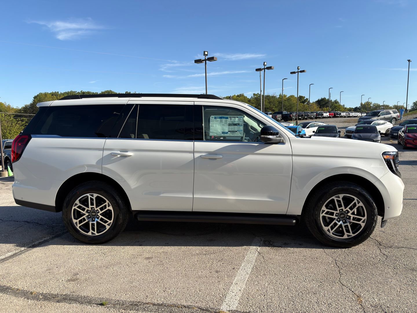 New 2025 Ford Expedition Active image 8