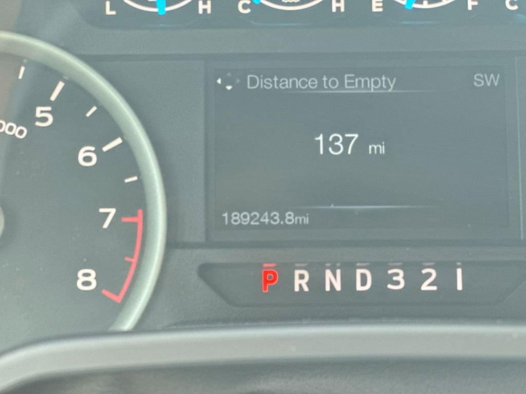 Used 2015 Ford F150 XLT w/ Equipment Group 302A Luxury AWD/4WD image 13