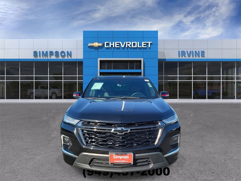 Used 2023 Chevrolet Traverse Premier w/ Redline Edition image 3