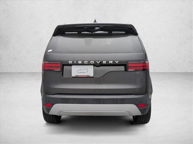 New 2026 Land Rover Discovery S image 8