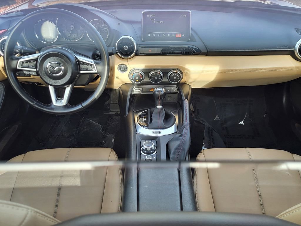 Used 2017 MAZDA MX-5 Miata RF Grand Touring image 15