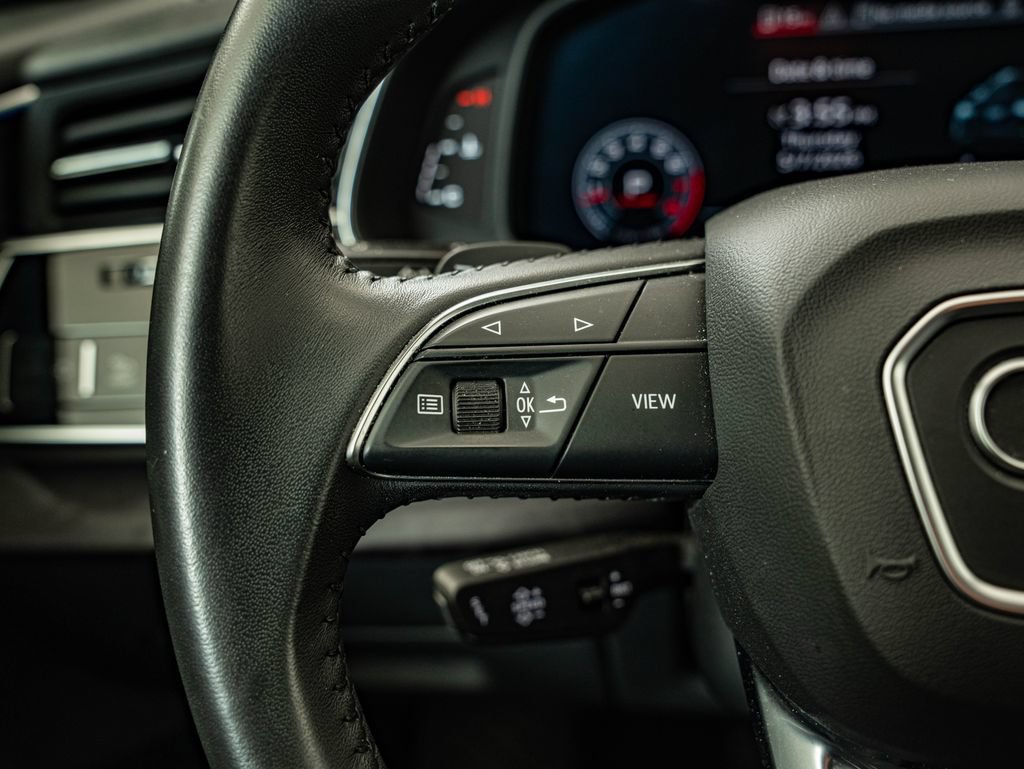Used 2019 Audi Q8 Prestige AWD/4WD image 19