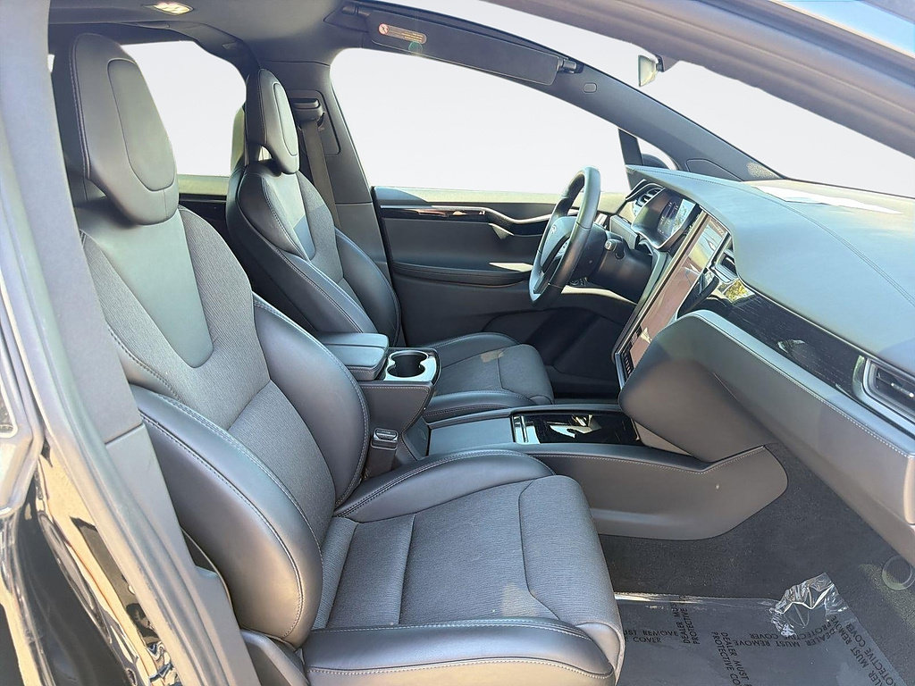 Used 2018 Tesla Model X 75D AWD/4WD image 32