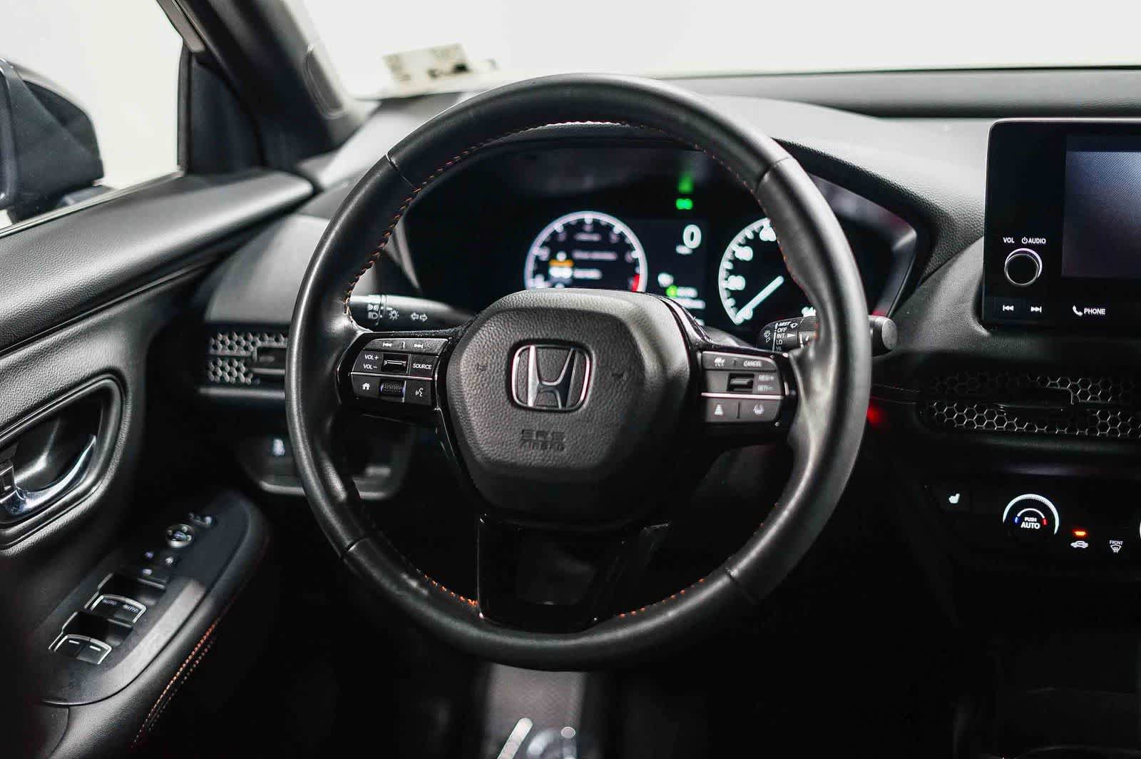 Used 2023 Honda HR-V Sport image 15