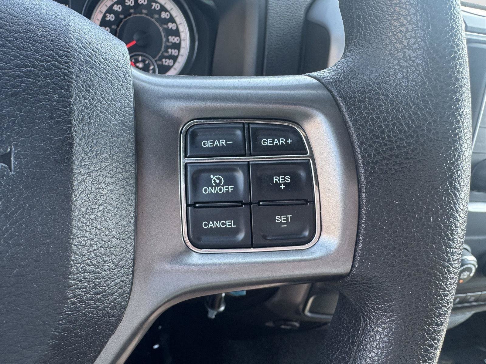 Used 2024 RAM 1500 Warlock RWD image 16