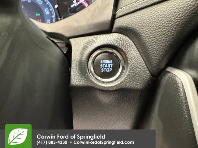 Used 2025 Toyota RAV4 XLE image 33