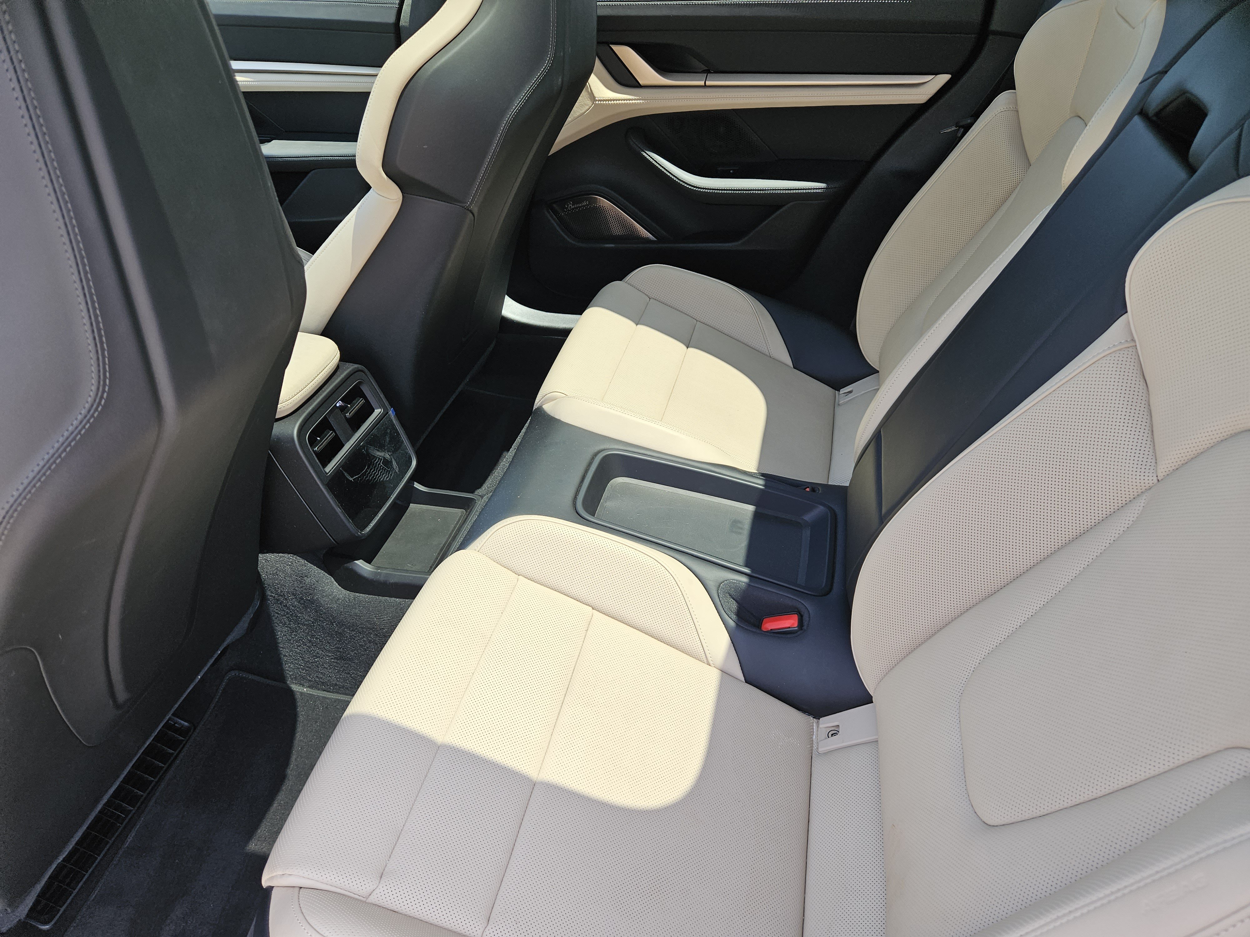 Certified 2023 Porsche Taycan GTS AWD/4WD image 28