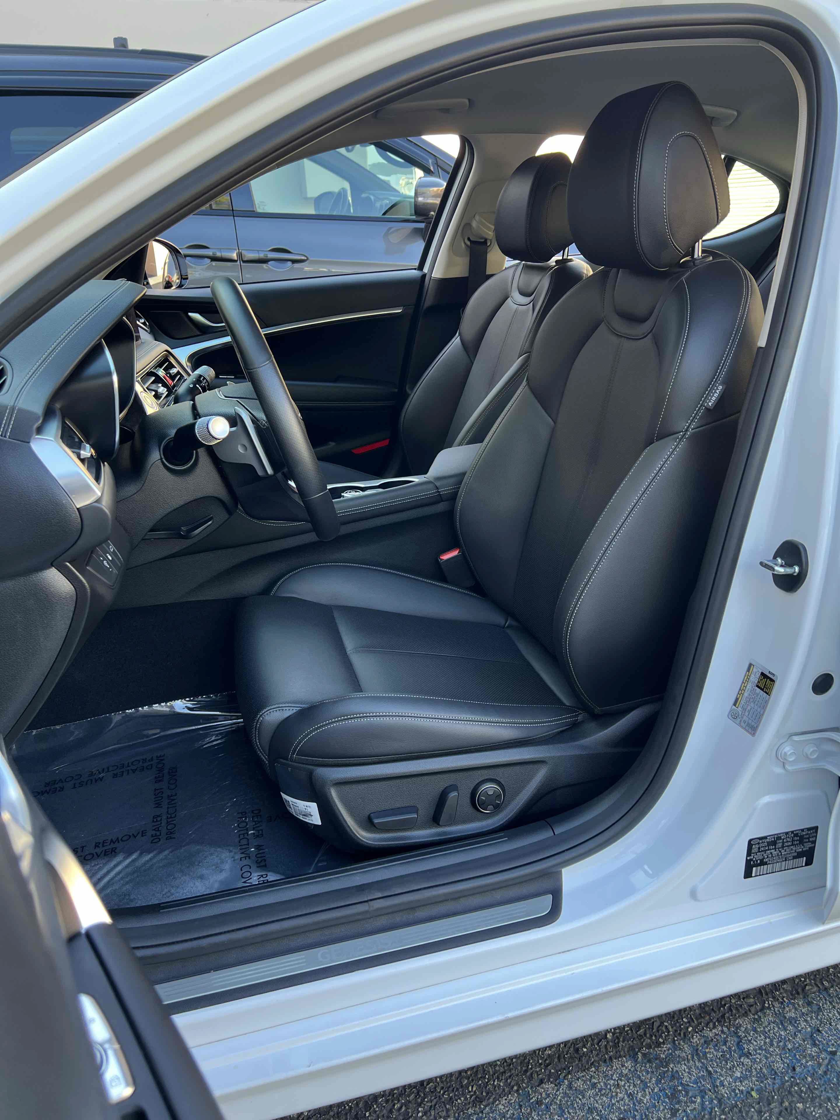 Used 2026 Genesis G70 2.5T RWD image 96