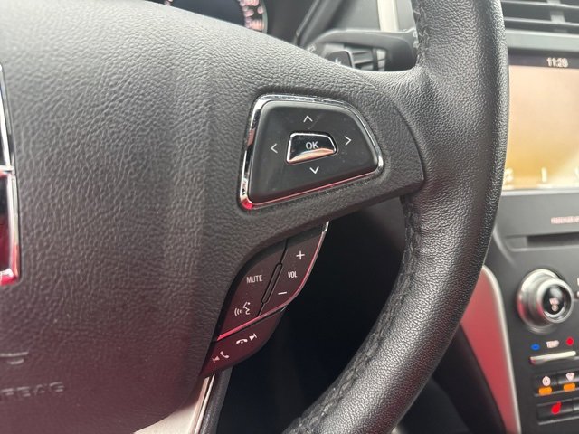 Used 2017 Lincoln MKC Premiere image 22