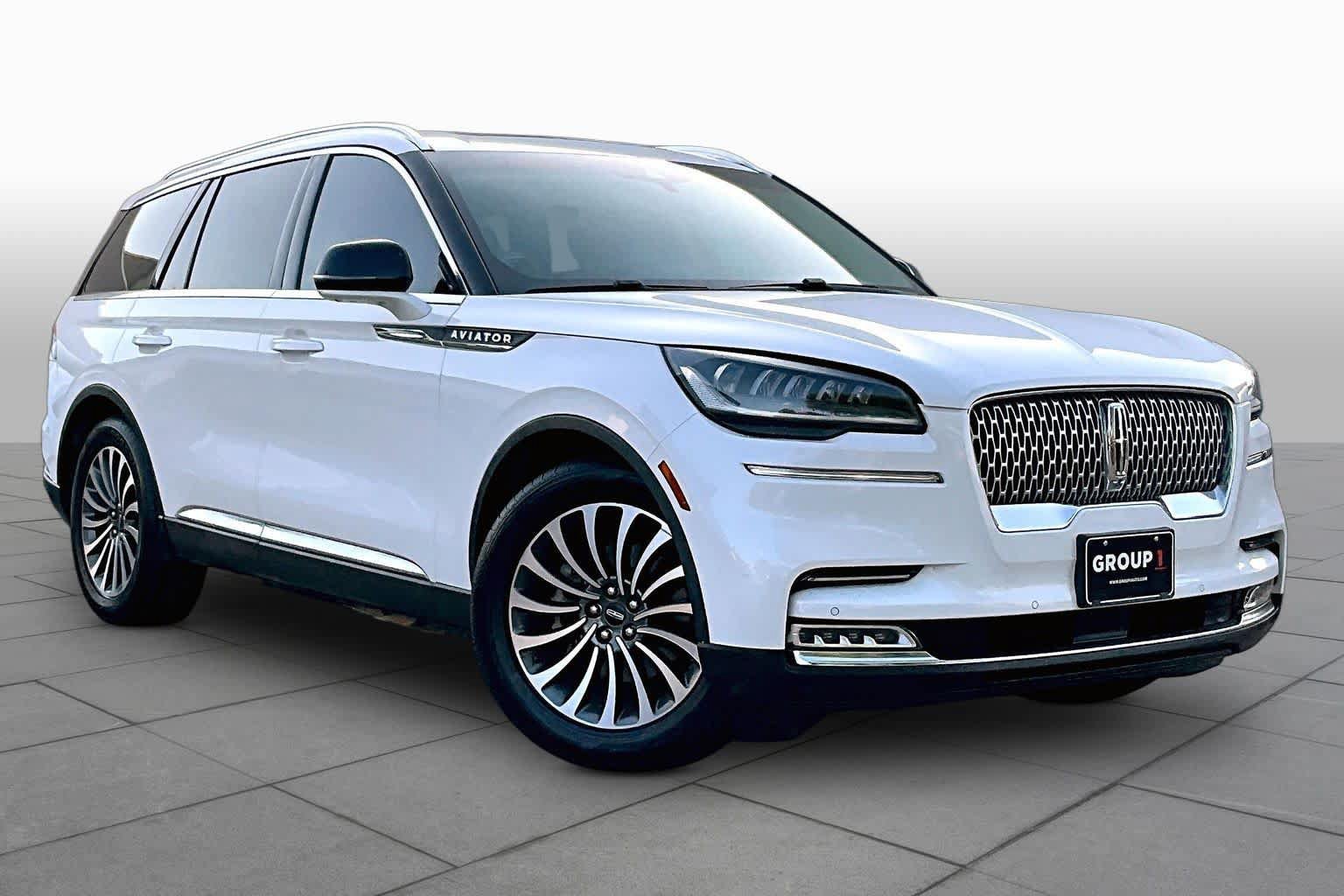 Used 2021 Lincoln Aviator Reserve w/ Elements Package Plus RWD image 3
