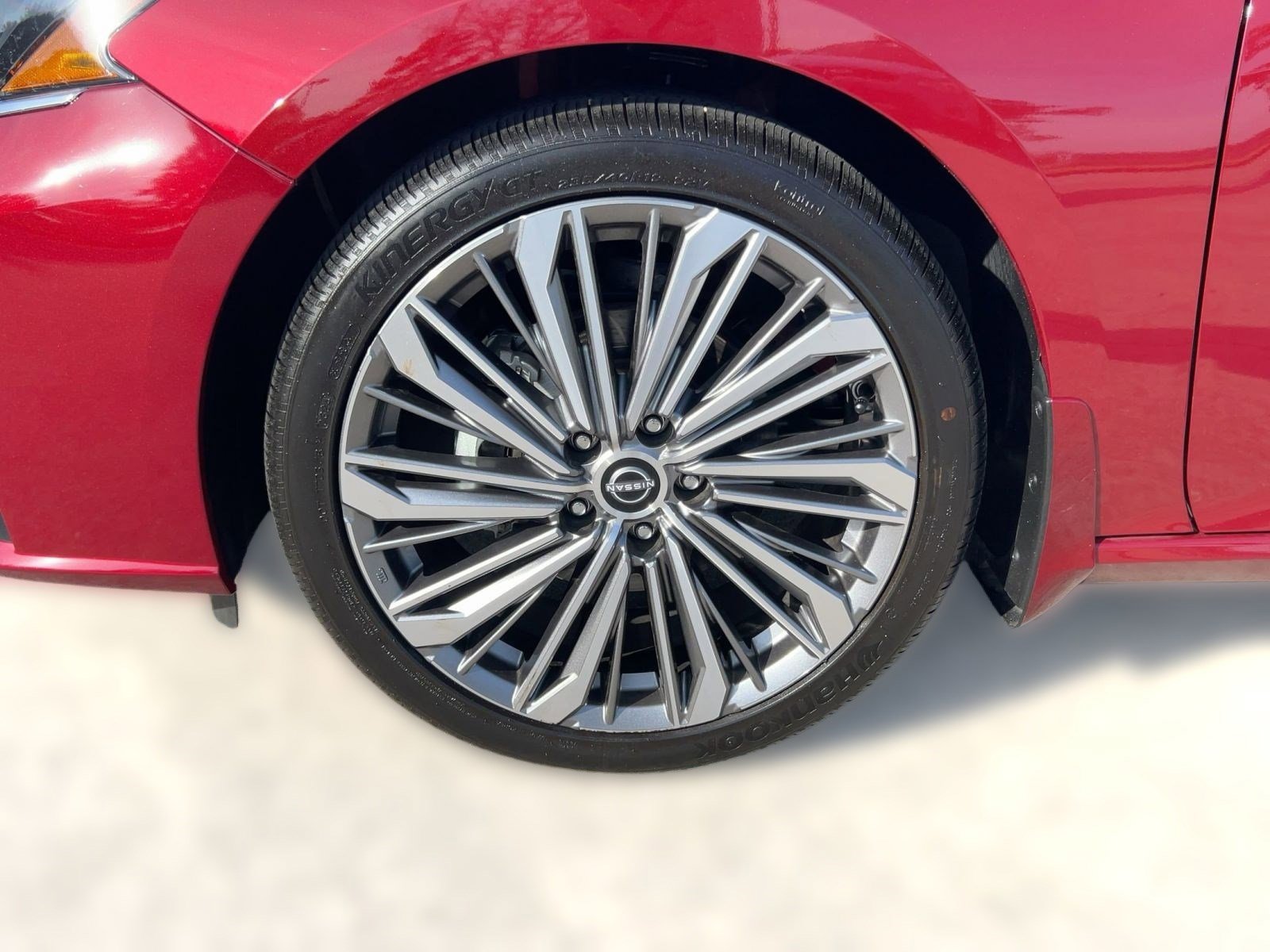 Used 2025 Nissan Altima 2.5 SL image 11