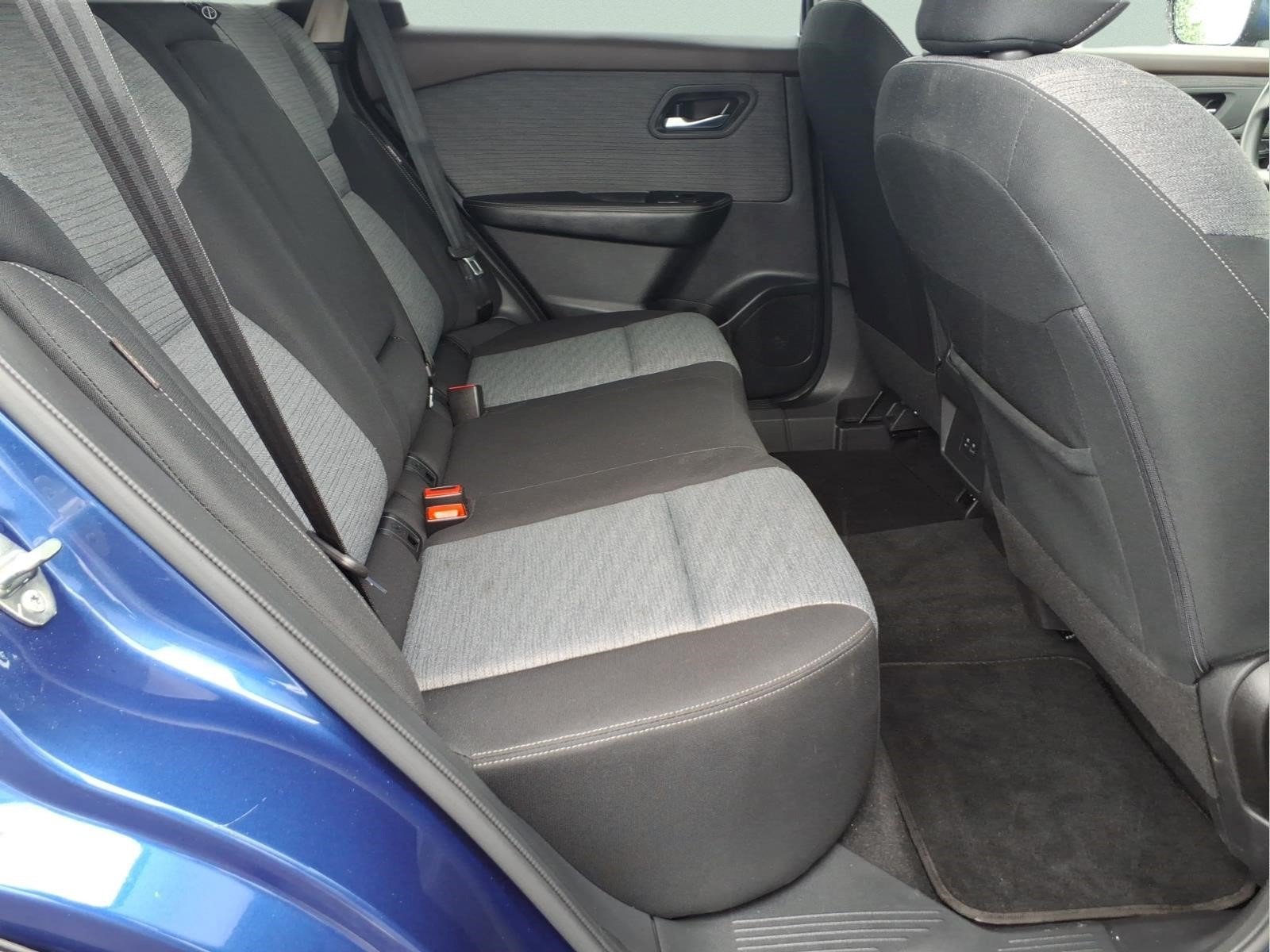 Certified 2023 Nissan Rogue SV AWD/4WD image 27