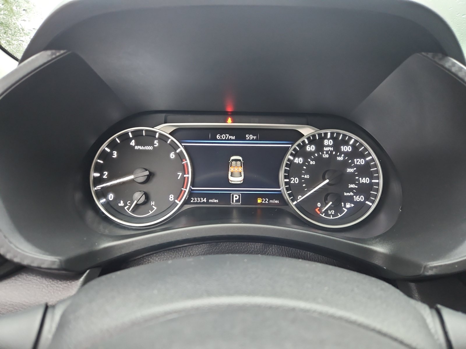 Used 2025 Nissan Sentra SR w/ SR Premium Package FWD image 18