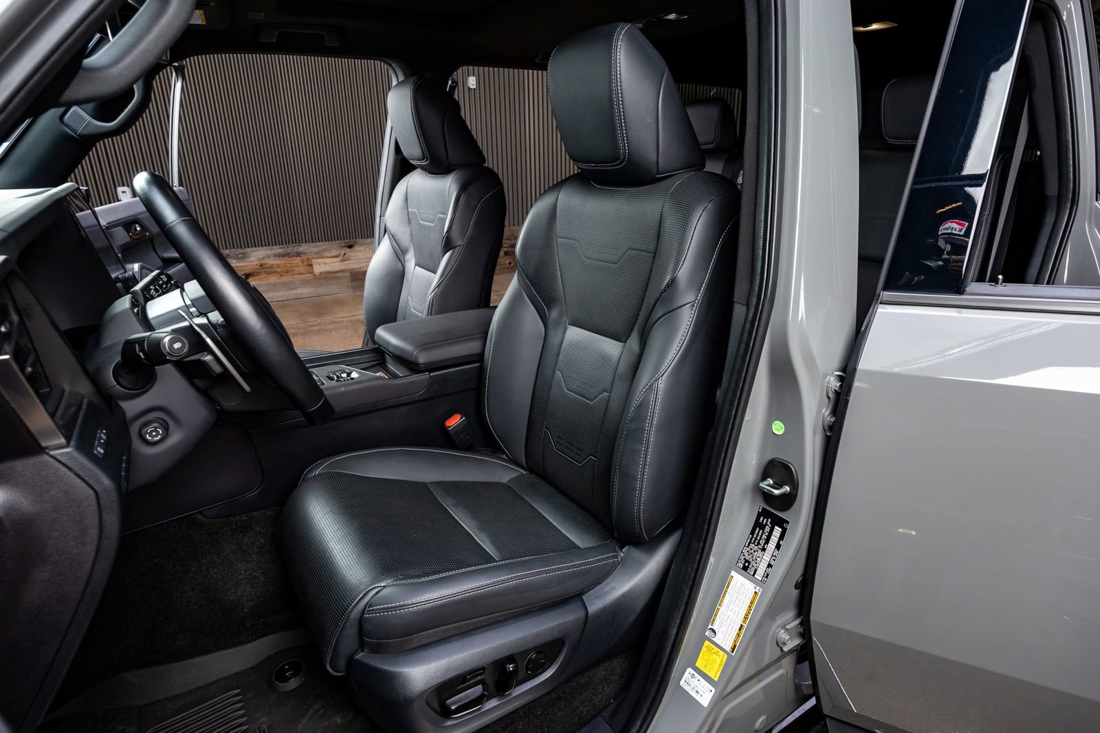 Used 2024 Lexus GX 550 image 30