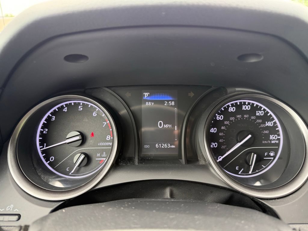 Used 2024 Toyota Camry SE FWD image 16