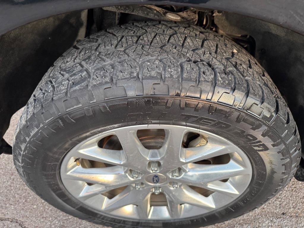 Used 2016 Ford Expedition EL Limited w/ Equipment Group 301A image 31