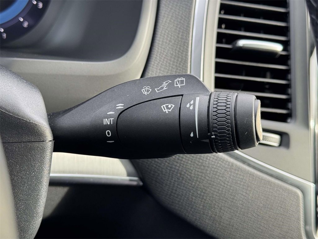 Certified 2024 Volvo XC90 B5 Core w/ Climate Package image 22