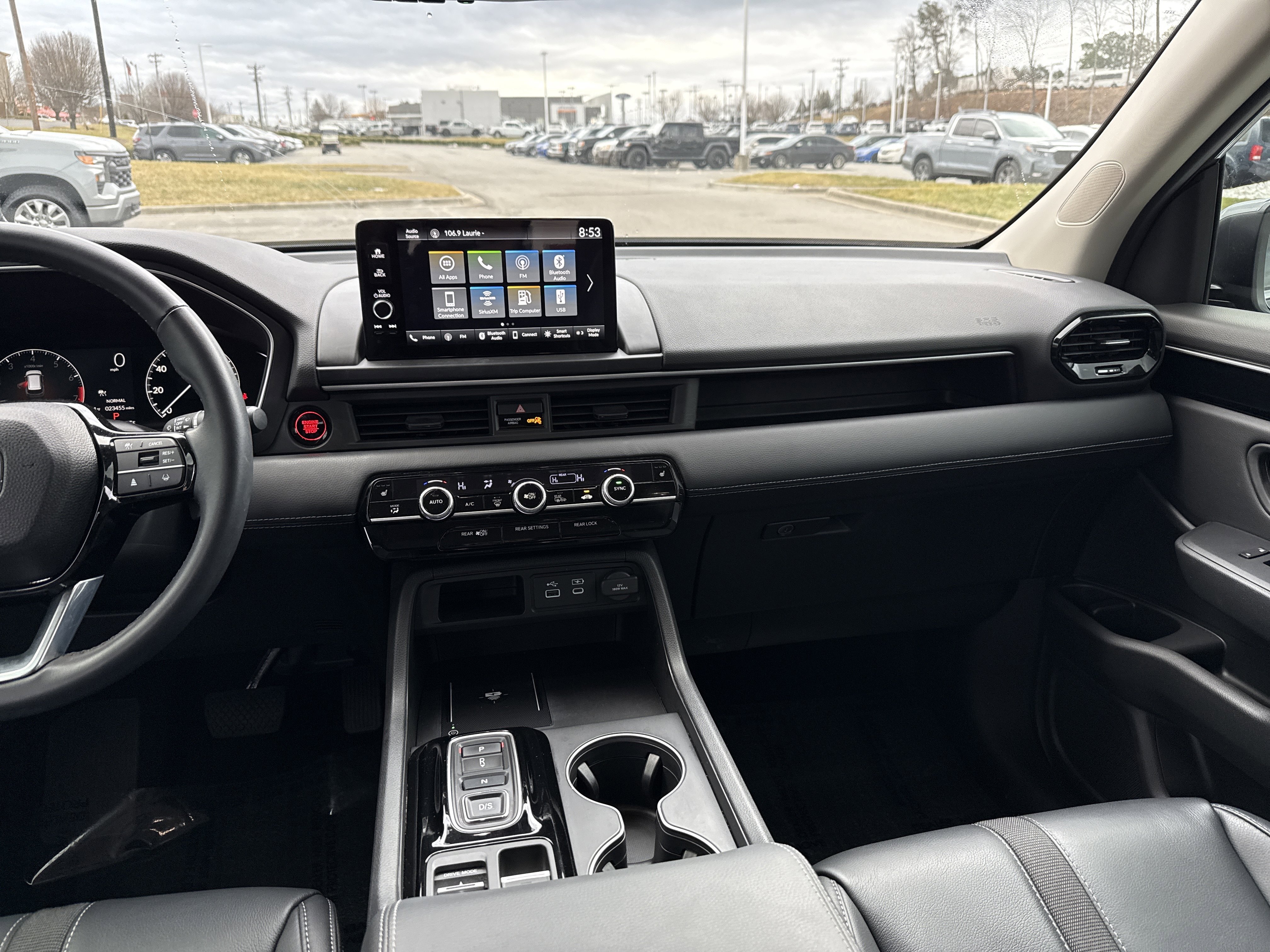 Used 2025 Honda Pilot EX-L image 29