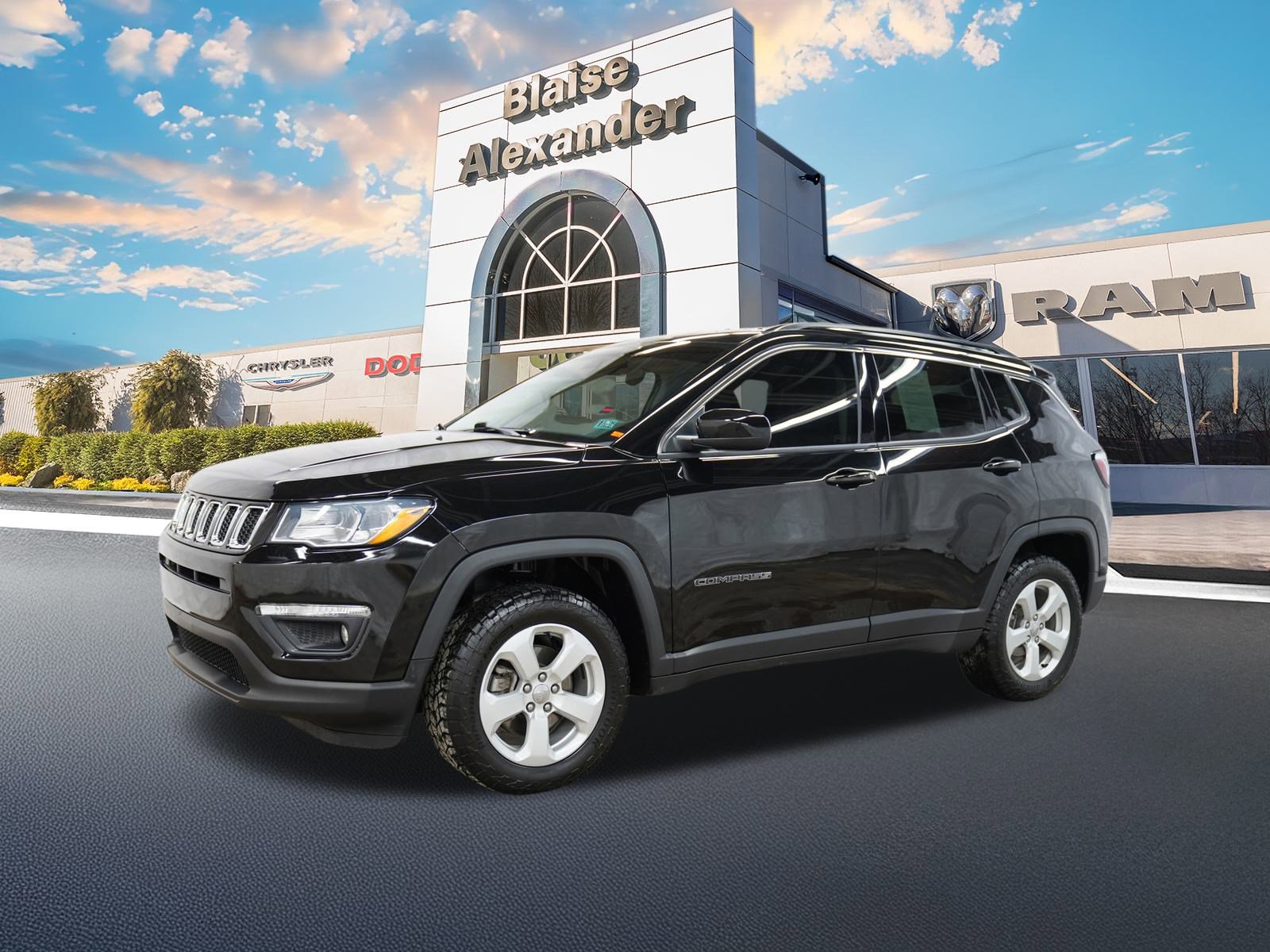 Used 2020 Jeep Compass Latitude w/ Cold Weather Group image 10