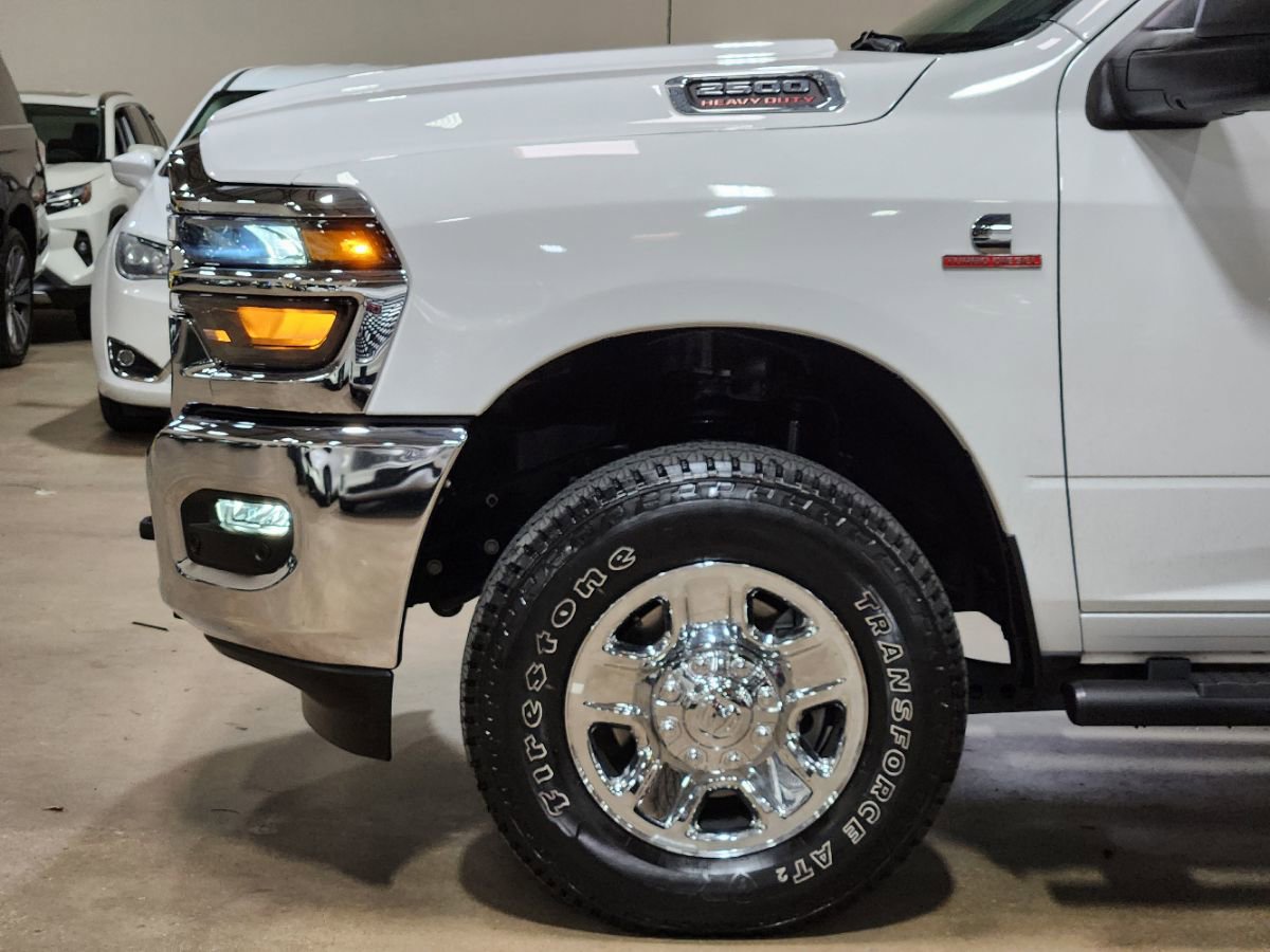 Used 2025 RAM 2500 Tradesman AWD/4WD image 4