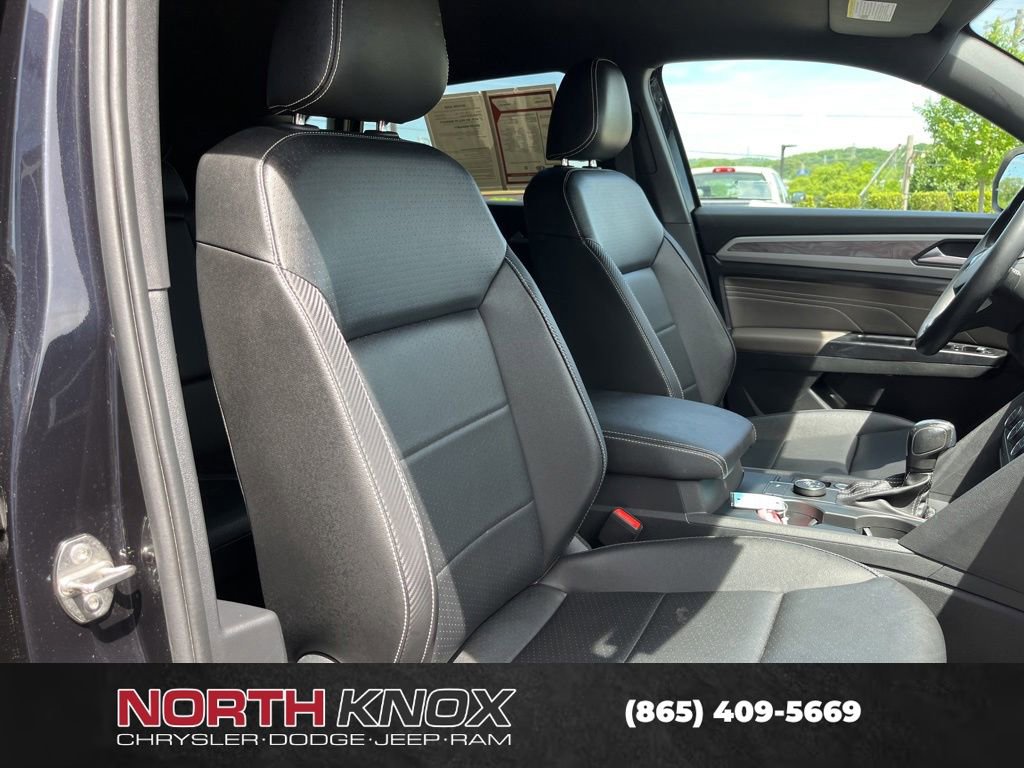 Used 2021 Volkswagen Atlas Cross Sport SE AWD/4WD image 25