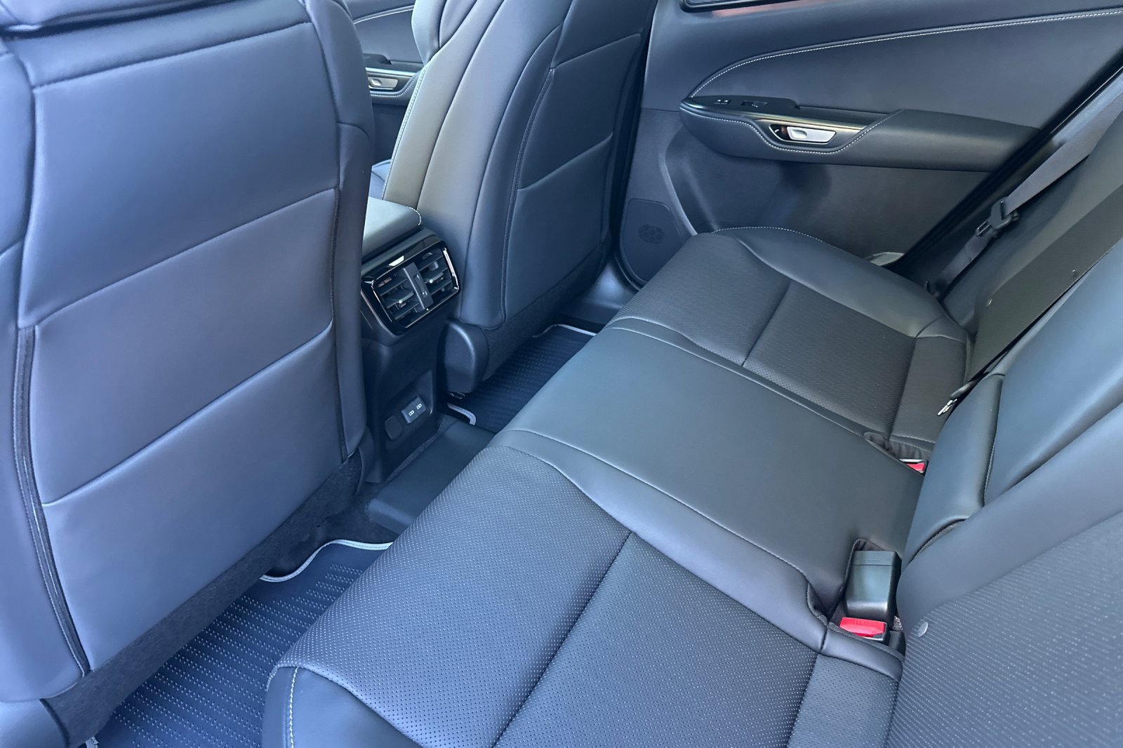 New 2026 Lexus NX 450h+ F Sport image 9