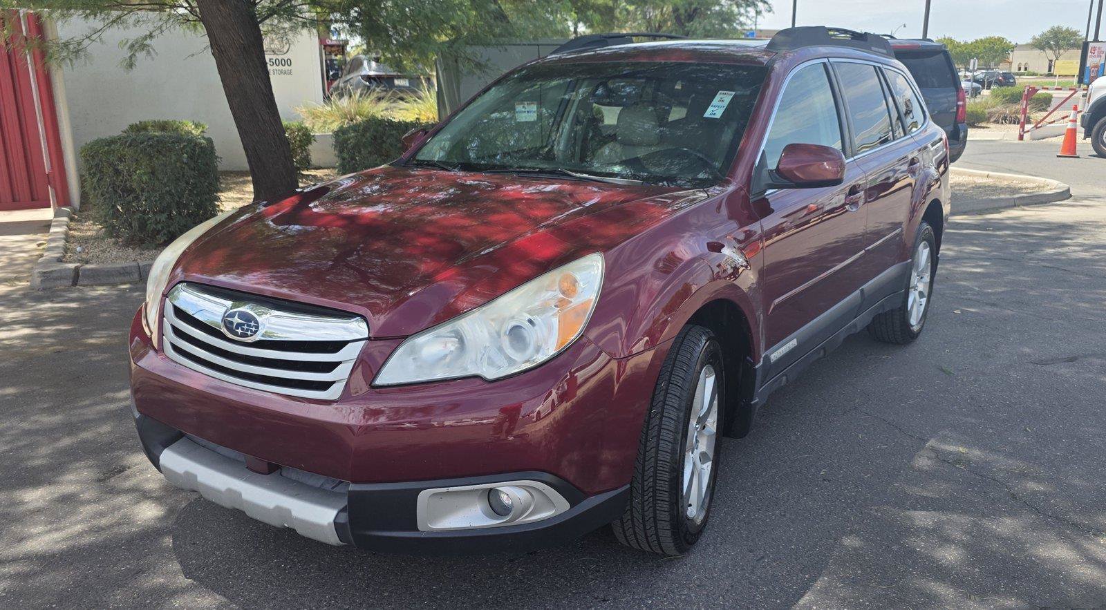 Used 2011 Subaru Outback 3.6R Limited w/ PWR Moonroof Pkg