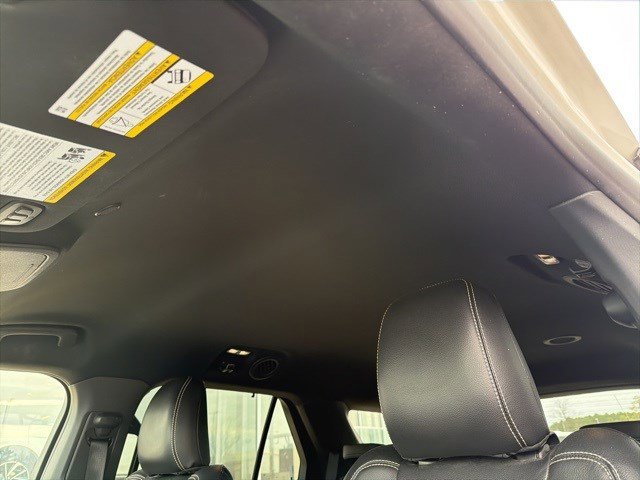 Used 2020 Ford Explorer ST w/ Premium Technology Package image 17