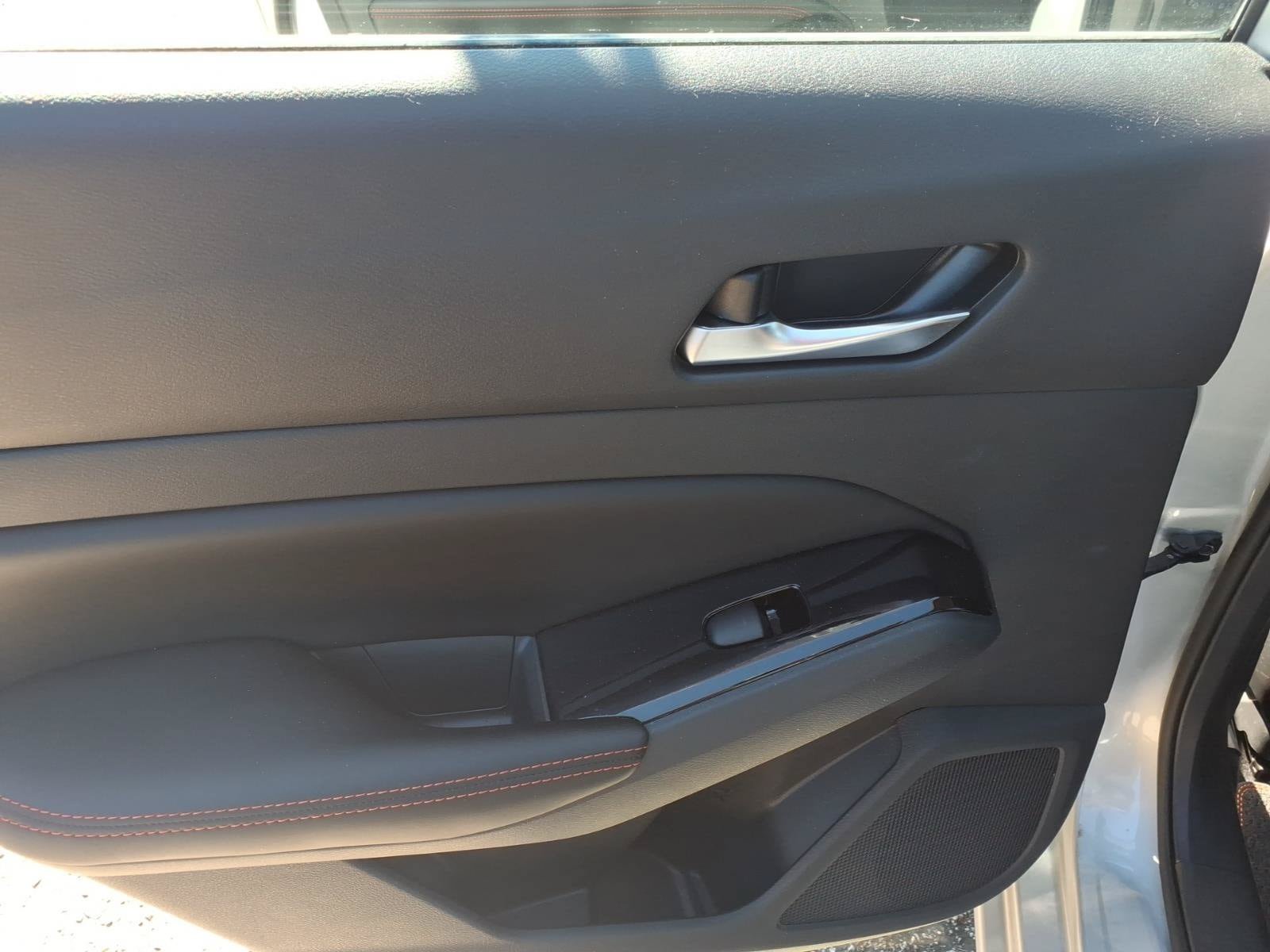 Used 2023 Nissan Altima 2.5 SR FWD image 8