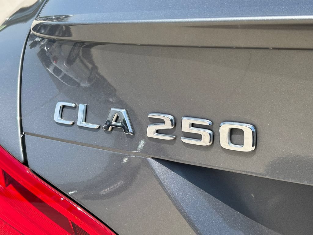 Used 2018 Mercedes-Benz CLA 250 4MATIC image 13