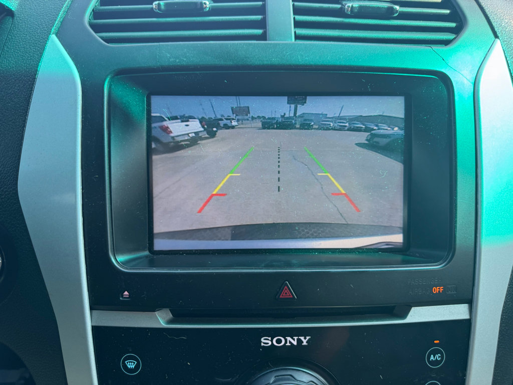 Used 2014 Ford Explorer Limited image 19