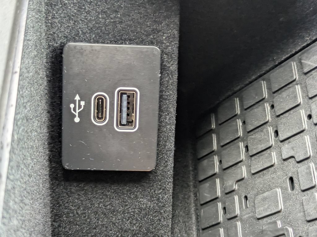 Used 2025 Lincoln Navigator Reserve AWD/4WD image 31