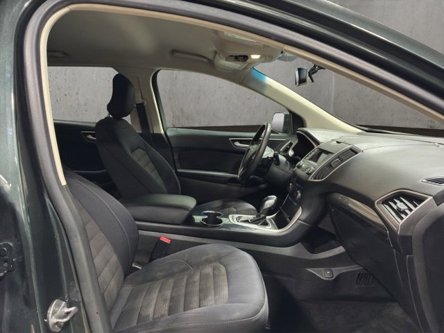 Used 2015 Ford Edge SEL FWD image 20