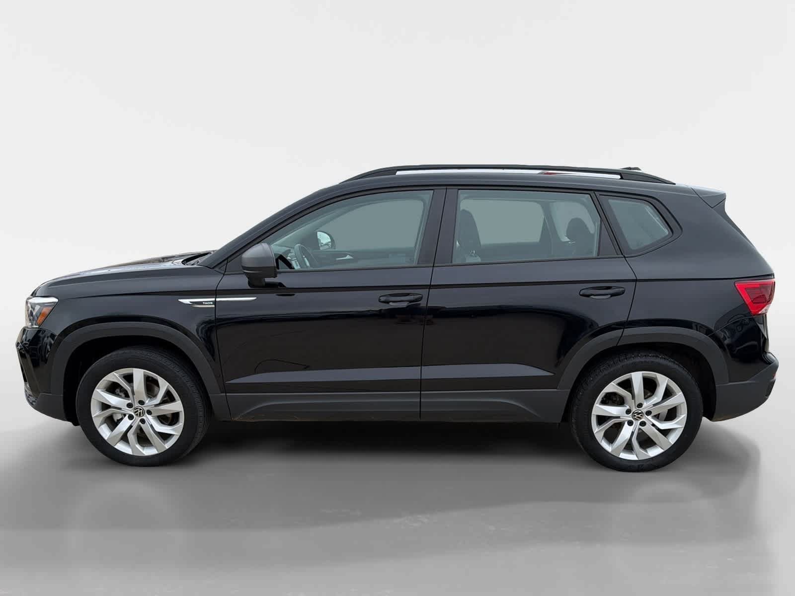 Used 2023 Volkswagen Taos S AWD/4WD image 3