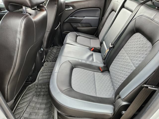 Used 2015 Chevrolet Colorado Z71 AWD/4WD image 32