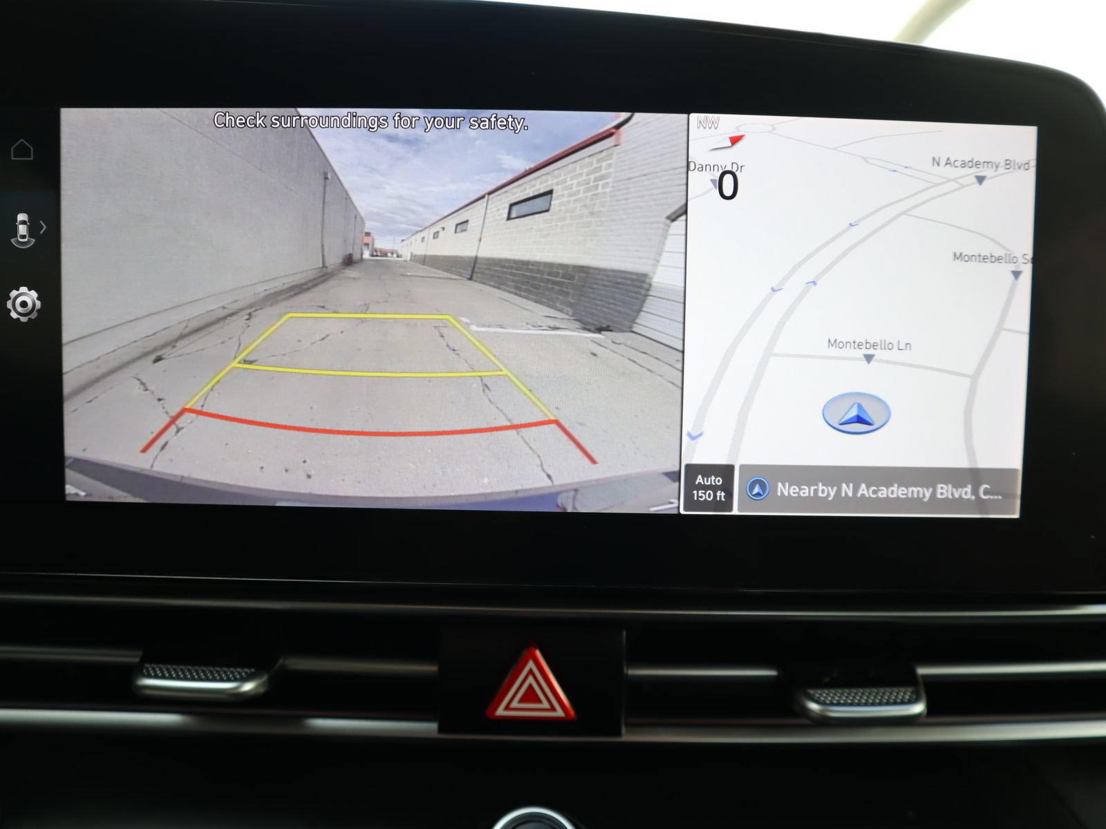 Used 2024 Hyundai Elantra SEL FWD image 38