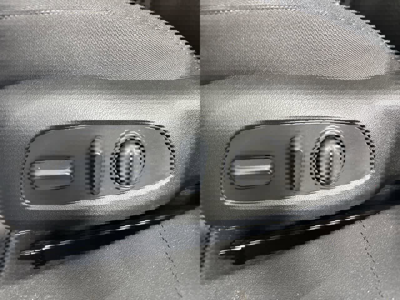 Used 2024 Chevrolet Malibu LT image 12