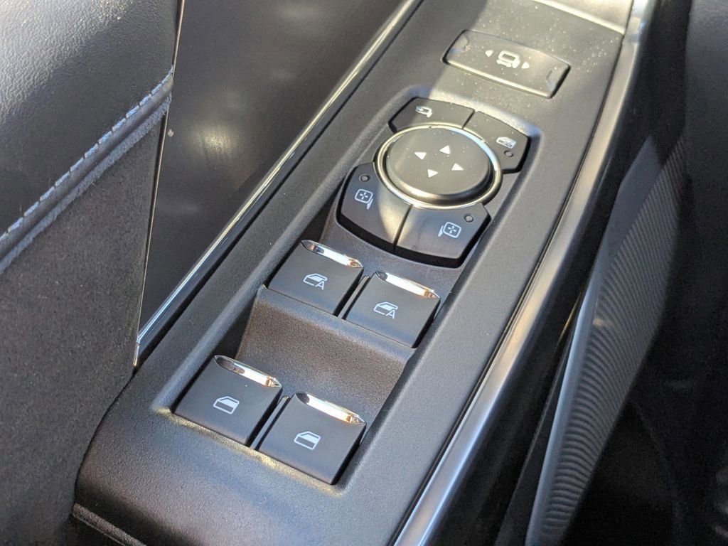 New 2026 Ford F250 Platinum image 28